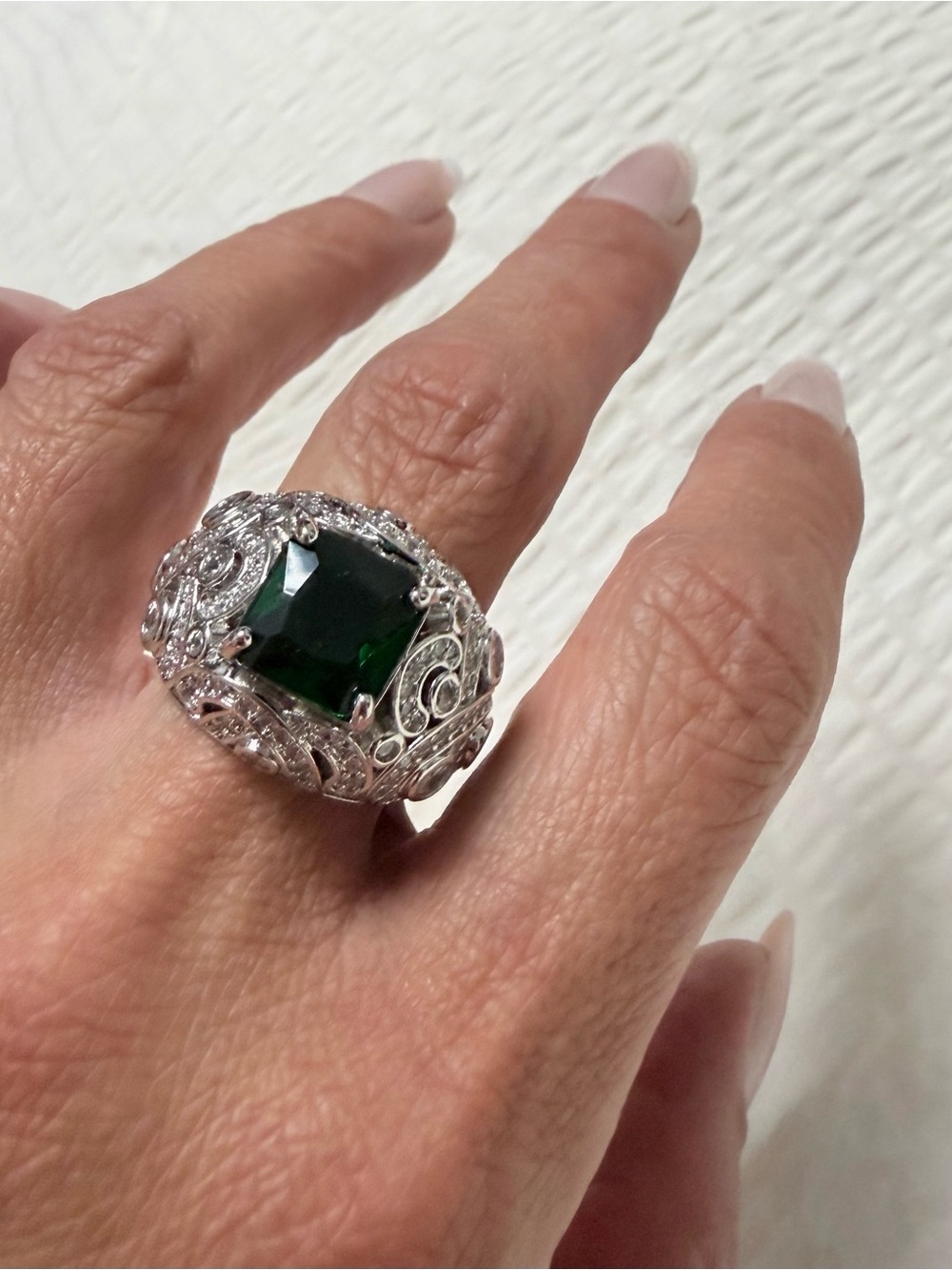 Vintage-Inspired Silver Ring with Deep Green Square Gem